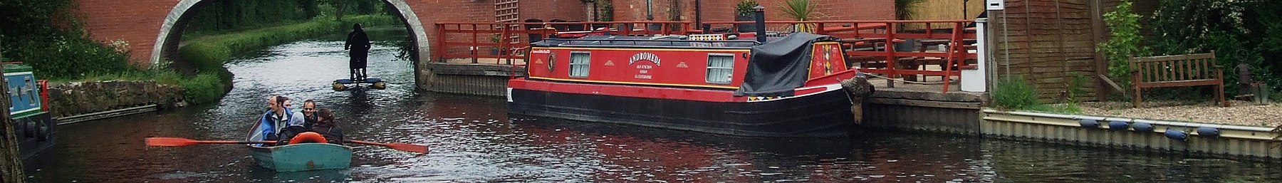 WV banner Leicestershire Soar river boats.jpg