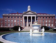 Walter Reed Army Hospital, Washington, DC, antes de seu fechamento em 2011.jpg