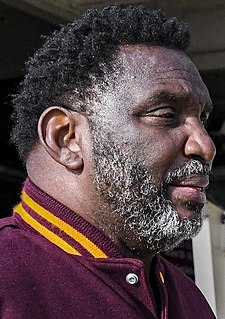 Doug Williams (quarterback) American football player, coach, and executive (born 1955)