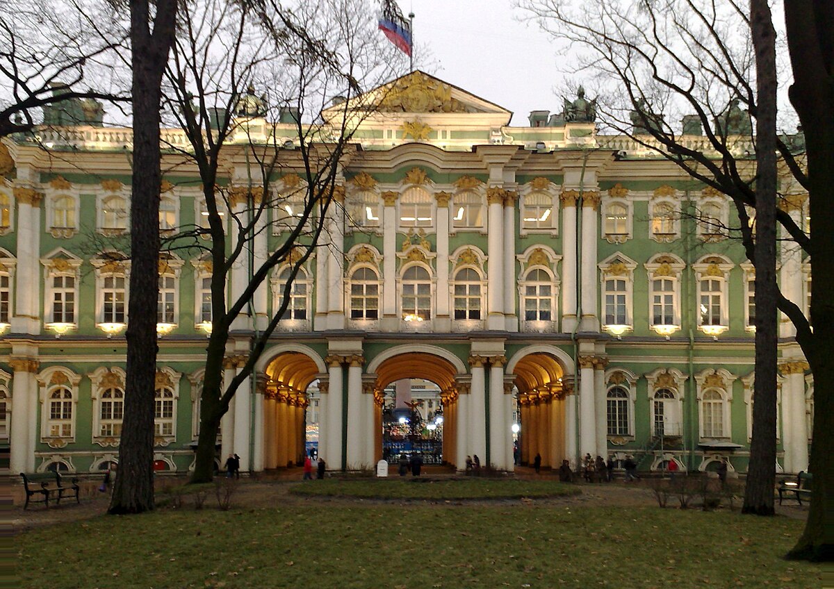 Зимний дворец Санкт-Петербург двор