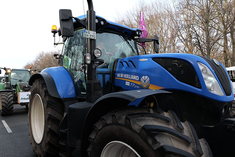 File:Wir haben es satt demonstration Berlin 2020 tractors 12.jpg