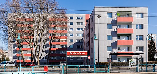 Wohnhäuser Im Hasental 6 und 4, Siegburger Straße 179, Stadtbahnhaltestelle Drehbrücke, Köln-Deutz-8748