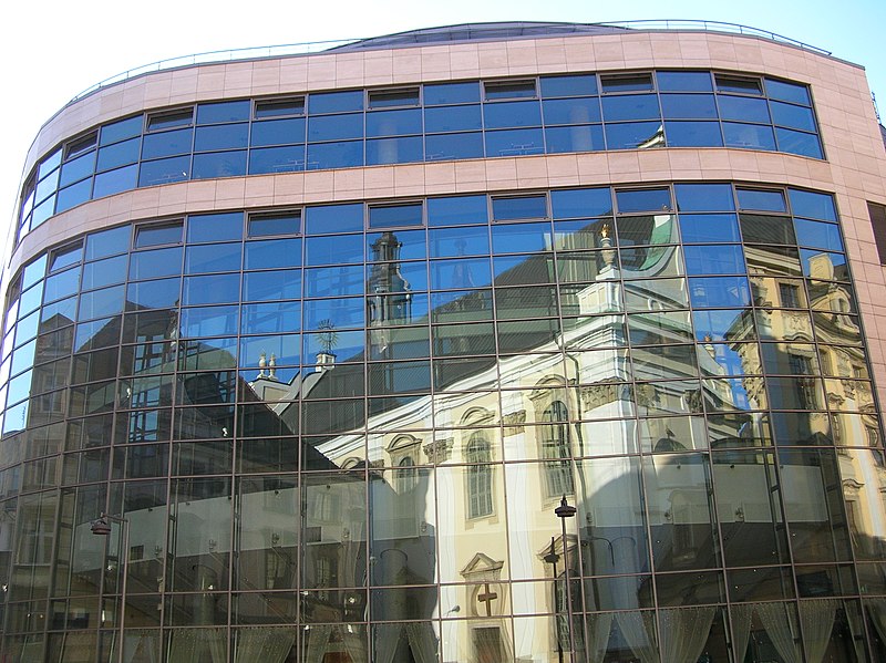 File:Wroclaw University, faculty of law.jpg