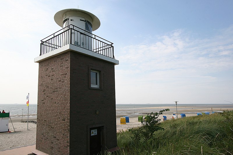 File:Wyk Leuchtturm 2.jpg