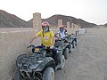 Квадроциклы для экскурсий по пустыне.jpg