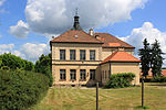 Čelákovice, Sedlčánky, old school building.jpg