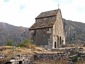 Вид на церковь с северо-запада