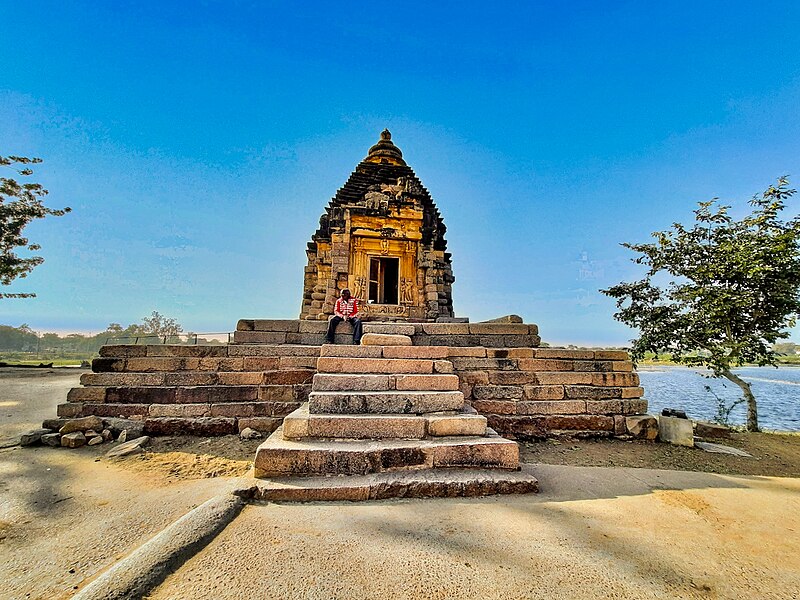 File:0121821 Brahma Temple, Khajuraho Madhya Pradesh 009.jpg