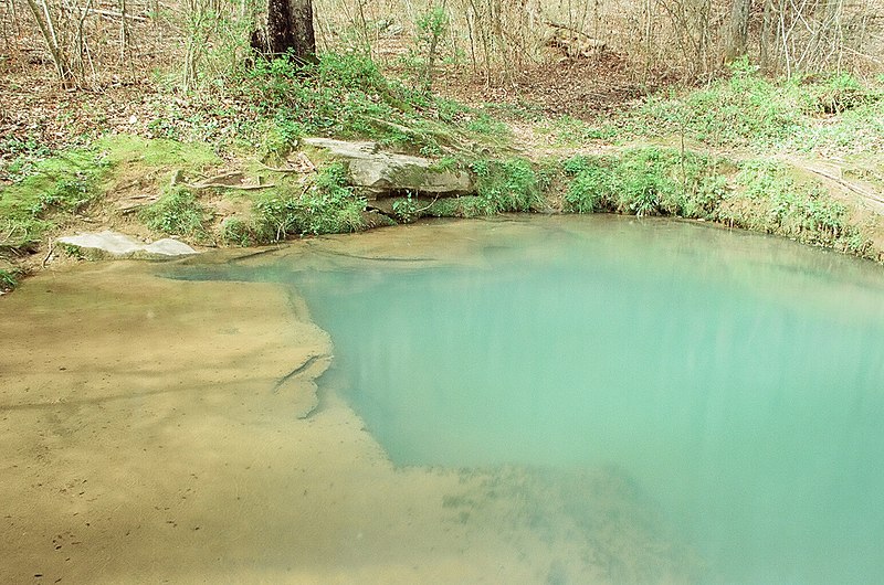 File:13-02-20, blue hole - panoramio.jpg