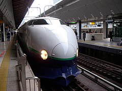 200 Series K-type at Niigata Station