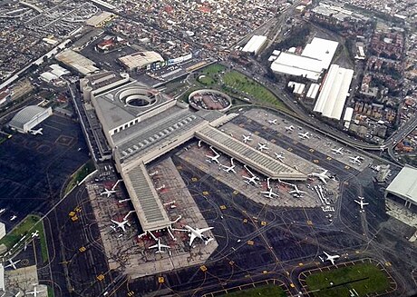 Lapangan Terbang Antarabangsa Lic Benito Juarez