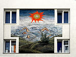 Mosaik Mittag von Anton Lehmden am Dag-Hammarskjöld-Hof in Wien