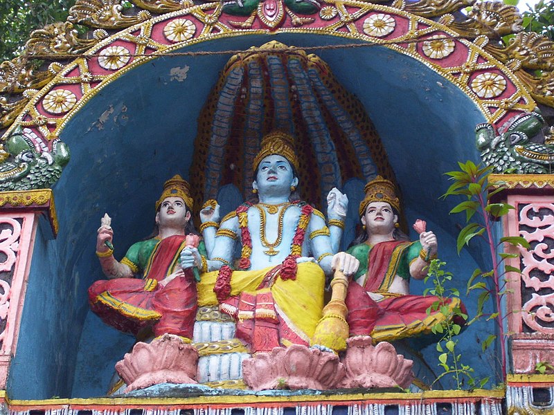 File:Aranadha Swamy Temple Entrance.jpg