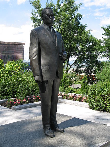 Statue of Jean Lesage in front of the Parliament Building