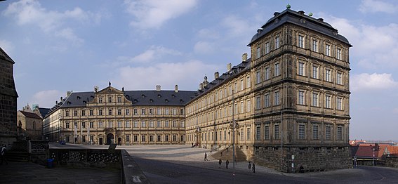 Nouvelle résidence de Bamberg, édifié entre 1697 et 1703 sur ordre de Lothaire-François de Schönborn, prince-évêque de Bamberg, prince-archevêque et électeur de Mayence