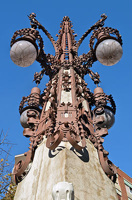 Barcelona - Farola Avenida Gaudi