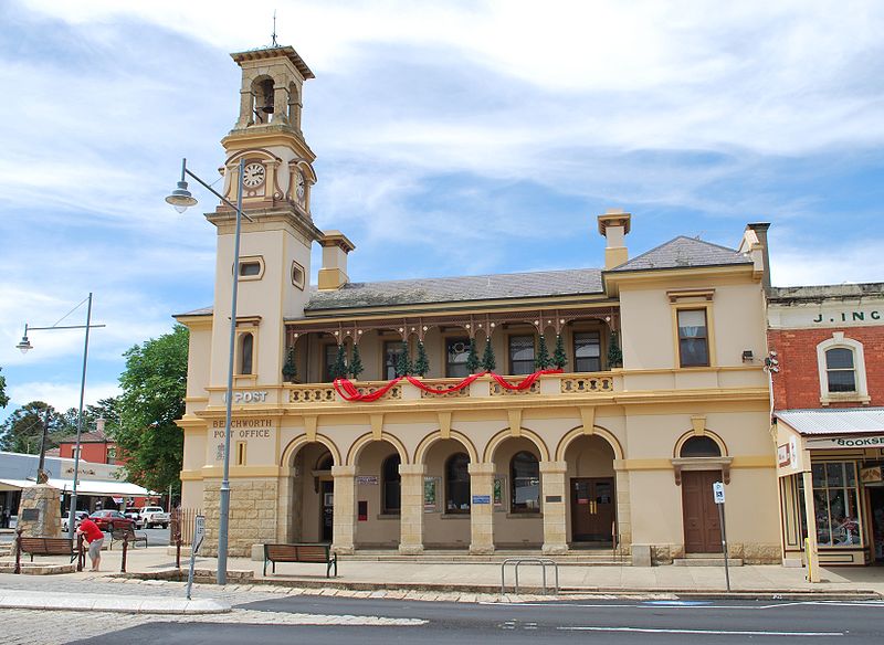 File:BeechworthPostOffice.JPG