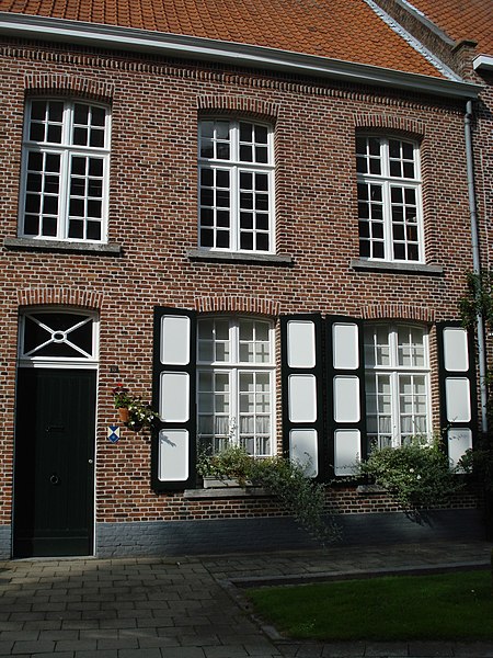 File:Begijnhof Turnhout, Nummer 55.jpg