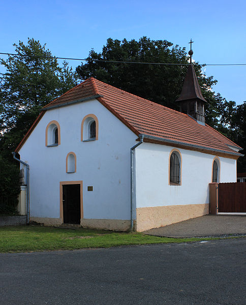 File:Blížejov, Nahošice, church.jpg