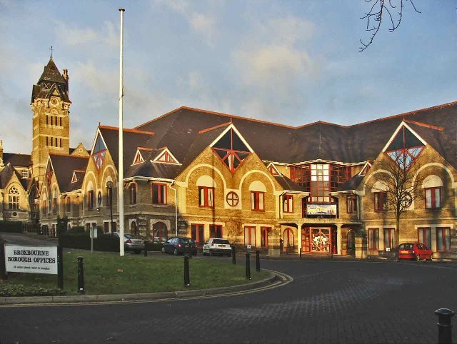 Image: Broxbourne Borough Offices, Churchgate, Cheshunt, Hertfordshire   geograph.org.uk   96383