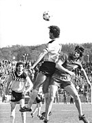 Bundesarchiv Bild 183-1989-0510-050, FC Hansa Rostock - SG Dynamo Dresden 2-2.jpg