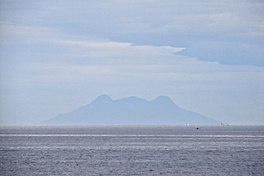 Camiguin przez Morze Bohol.jpg