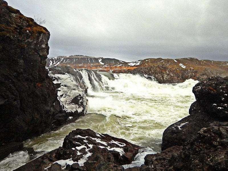 File:Cascada Glanni.jpeg