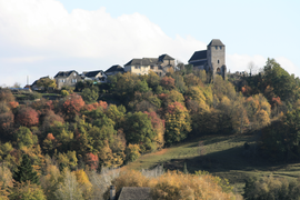 A general view of Chasteaux