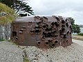 Cloche blindée à Aleth, protégeant le port de Saint-Malo avec les impacts d'obus.