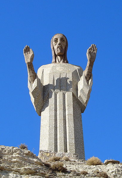 File:Cristo del Otero (Palencia).jpg