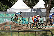 Deutsch: Radsport bei den Olympischen Jugendspielen 2018 Tag 10, 16. Oktober 2018 - Combined Criterium – XCC Qualifikation männlich English: Cycling at the 2018 Summer Youth Olympics – Men's Combined Criterium – XCC Qualification on 16 October 2018.