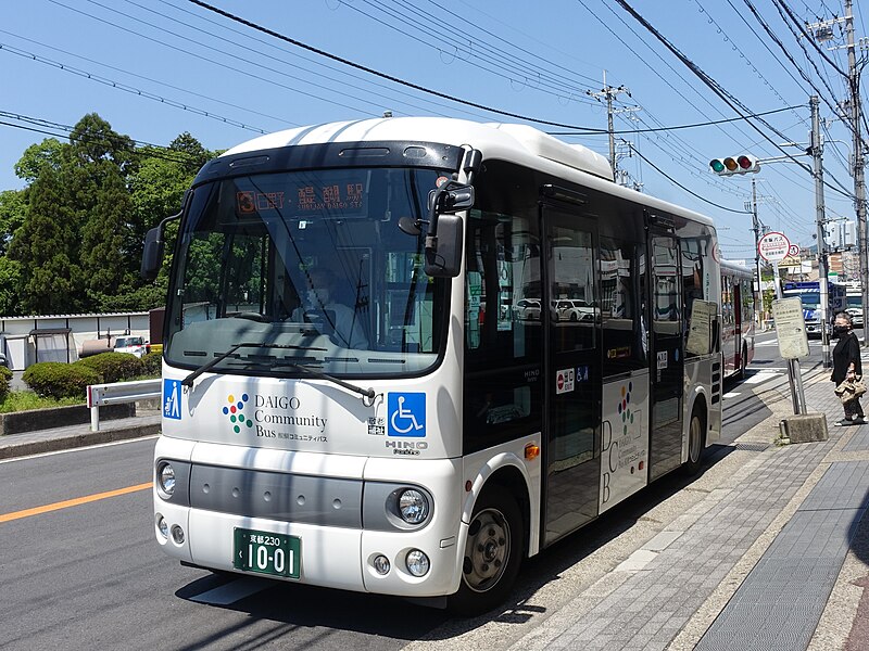 File:DaigoCommunityBus20220505.jpg