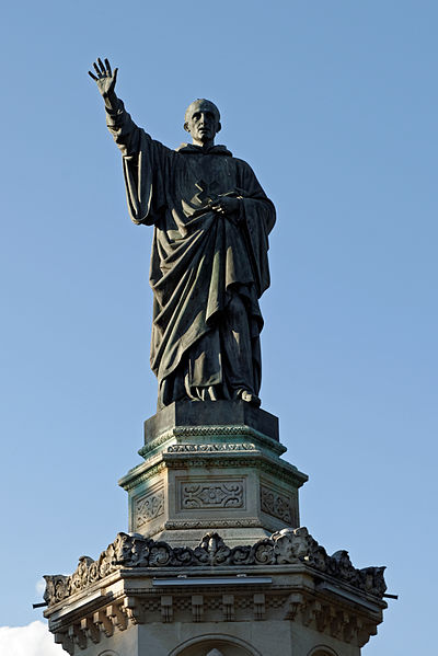 File:Dijon Place Saint Bernard 03.jpg