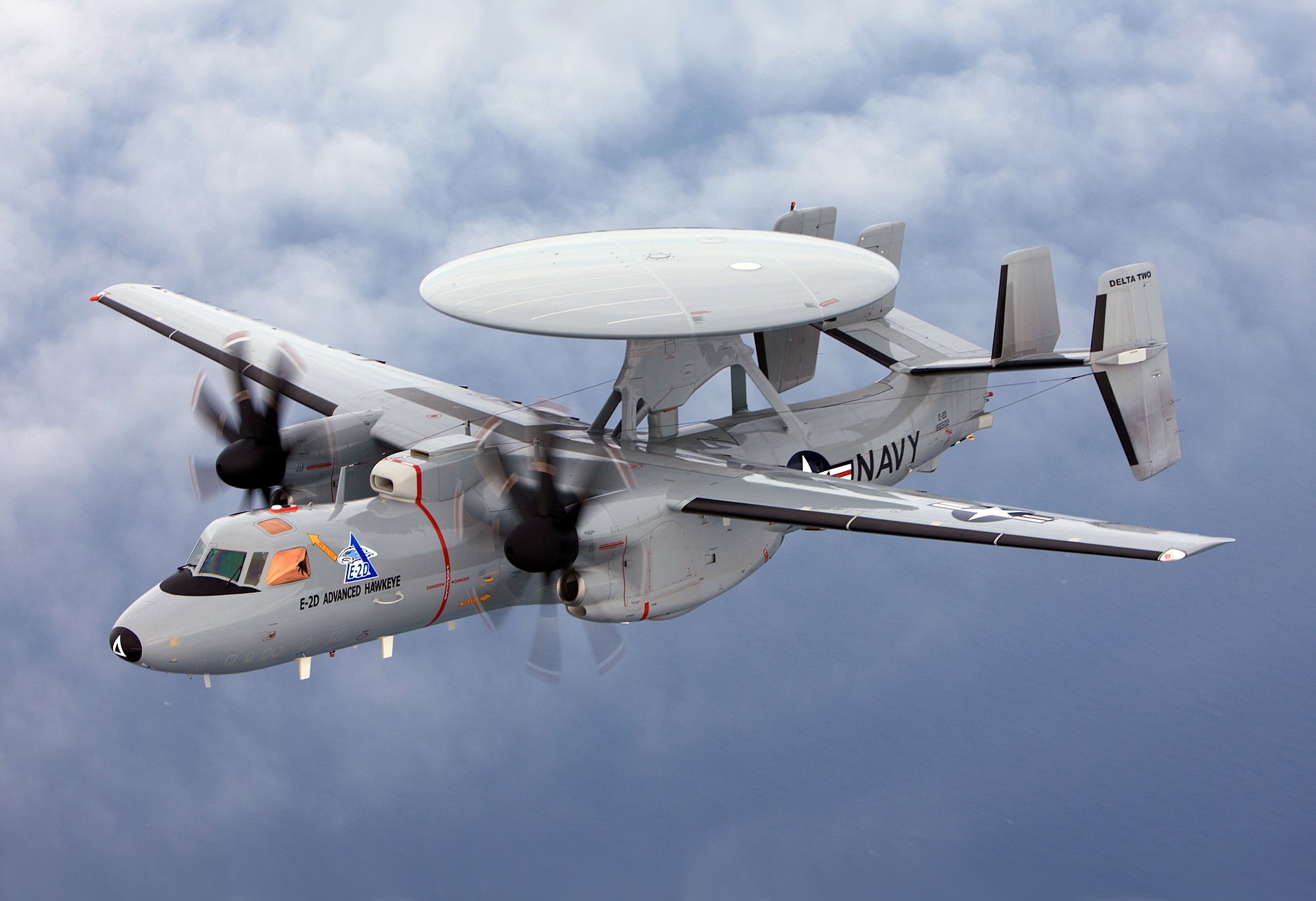 1920px-E-2D_Advanced_Hawkeye_aircraft_conduct_a_test_flight.jpg