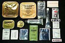 The contents of a Bundeswehr field ration from 1974 Einmannpackung Typ1 Inhaltsubersicht.jpg