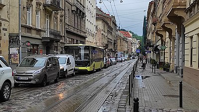 Electron diesel bus in a traffic jam