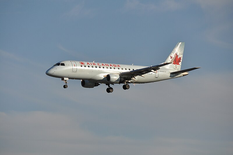 File:Embraer 175 (Air Canada) YUL (5399187203).jpg