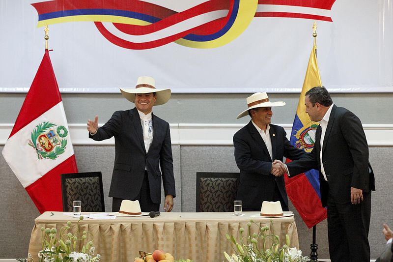 File:Encuentro Presidencial y VII Reunión del Gabinete Binacional de Ministros Ecuador-Perú (10861518365).jpg