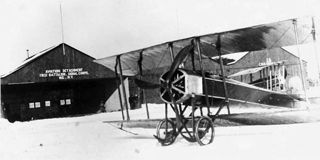 A 1st Aero Company Gallaudet C-2 in 1915