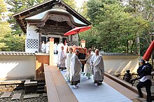 The translation of the Dai Gohonzon image from the Gohozo Treasure House into the new Hoando building in 2002. Head Temple Taisekiji, Kamijo route, Shizuoka prefecture, Japan.