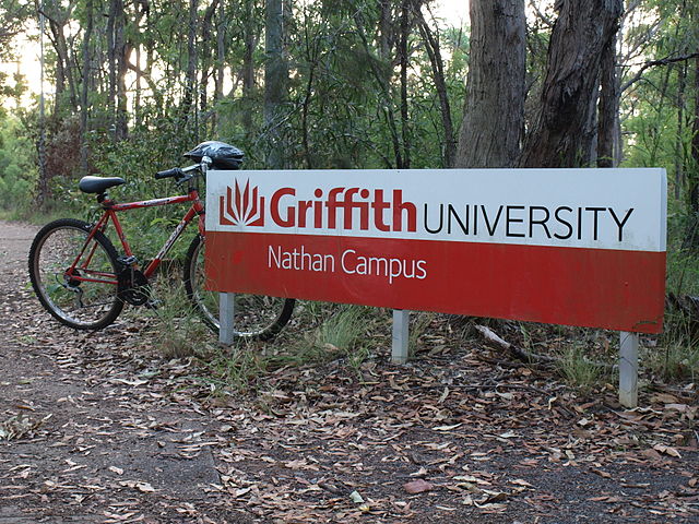 Griffith University (Nathan campus) from Stadium Path