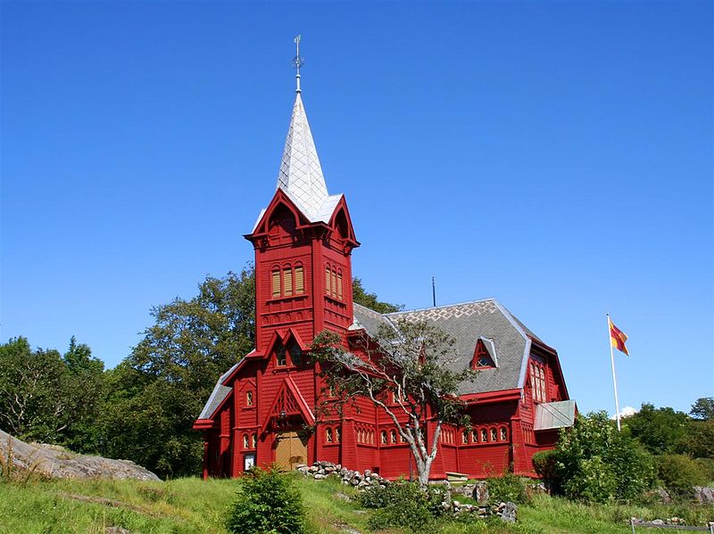 Fil:Hällevikstrands kyrka.jpg