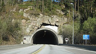 Riksväg 555 vid Harafjellstunneln.