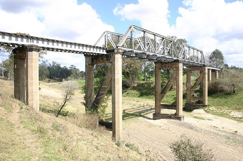 File:Harlin Rail Bridge (2008).jpg