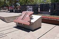 Hector Pieterson Memorial, Soweto.jpg