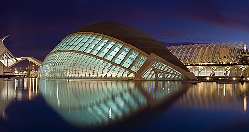 File:Hemispheric Twilight - Valencia, Spain - Jan 2007.jpg