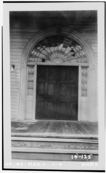 File:Historic American Buildings Survey Branan Sanders, Photographer March 1934 ENTRANCE - Blount House, (moved to Newnan vicinity, GA), Haddock, Jones County, GA HABS GA,85-HAD.V,1-4.tif