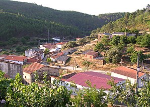 Pinofranqueado - View of the hamlet of Horcajo