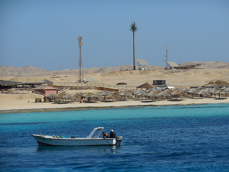 File:Hurghada boat trip - panoramio (14).jpg