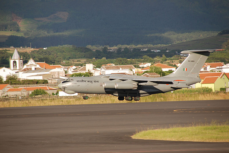 File:IL-78 Lajes.jpg